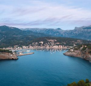 Car Hire & Car Rental in Port de Sóller